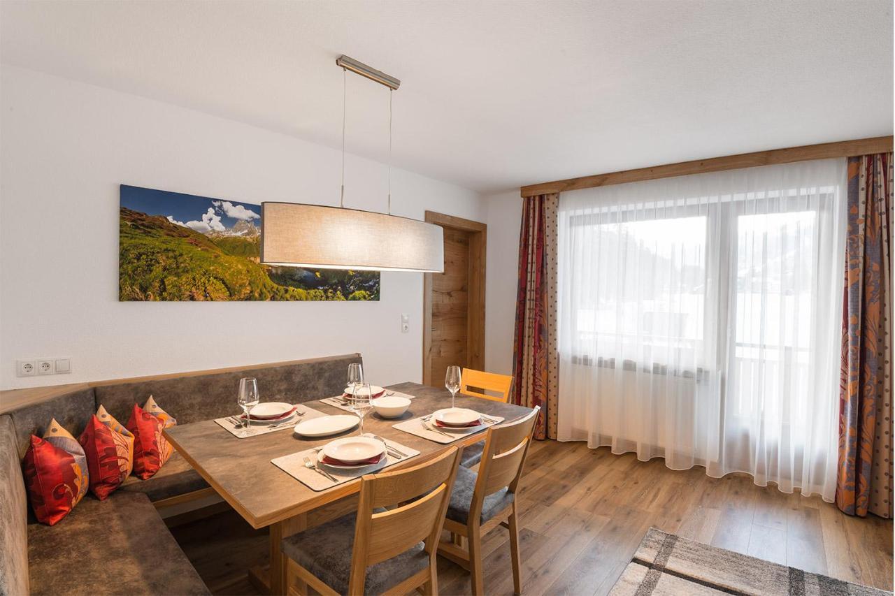 Alpenrose Appartements Burger Evelin Санкт-Антон-ам-Арльберг Екстер'єр фото